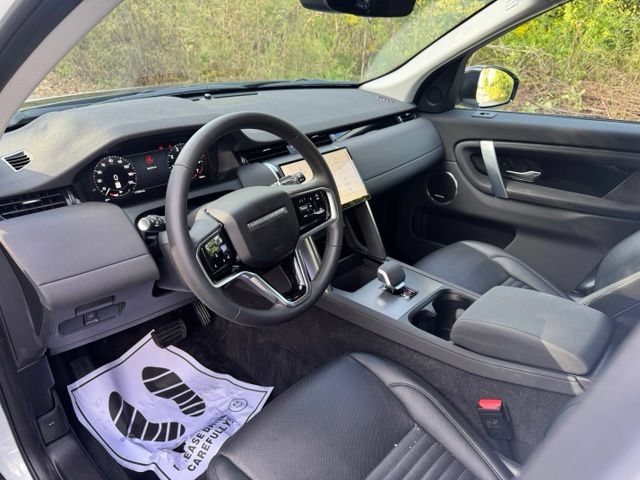 Certified 2025 Land Rover Discovery Sport S AWD/4WD image 9