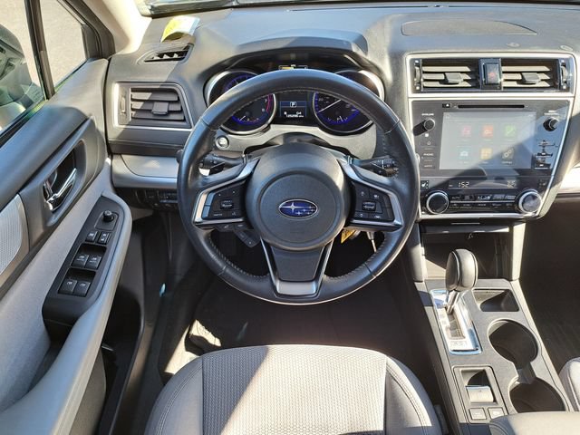 Used 2018 Subaru Outback 2.5i Premium AWD/4WD image 2