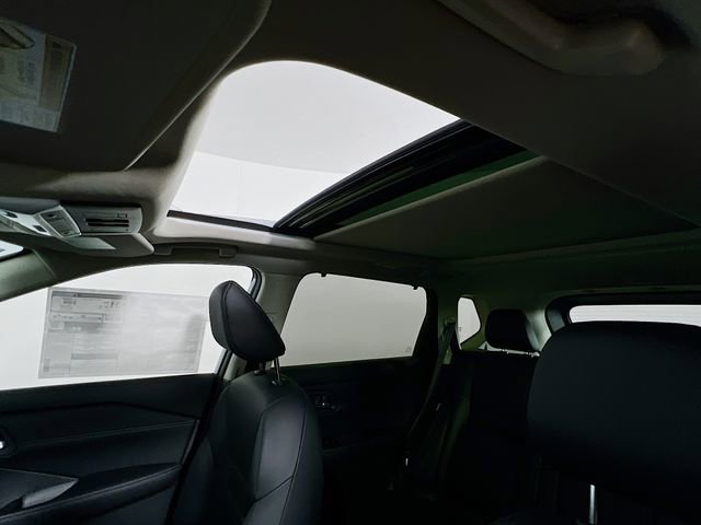 New 2026 Nissan Rogue SV w/ SV Premium Package image 19