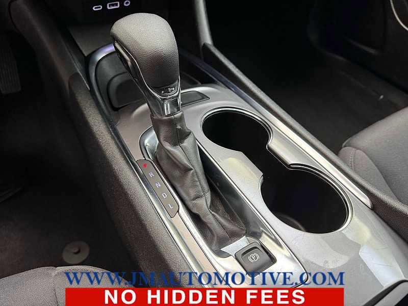 Used 2023 Chevrolet Malibu LT FWD image 31
