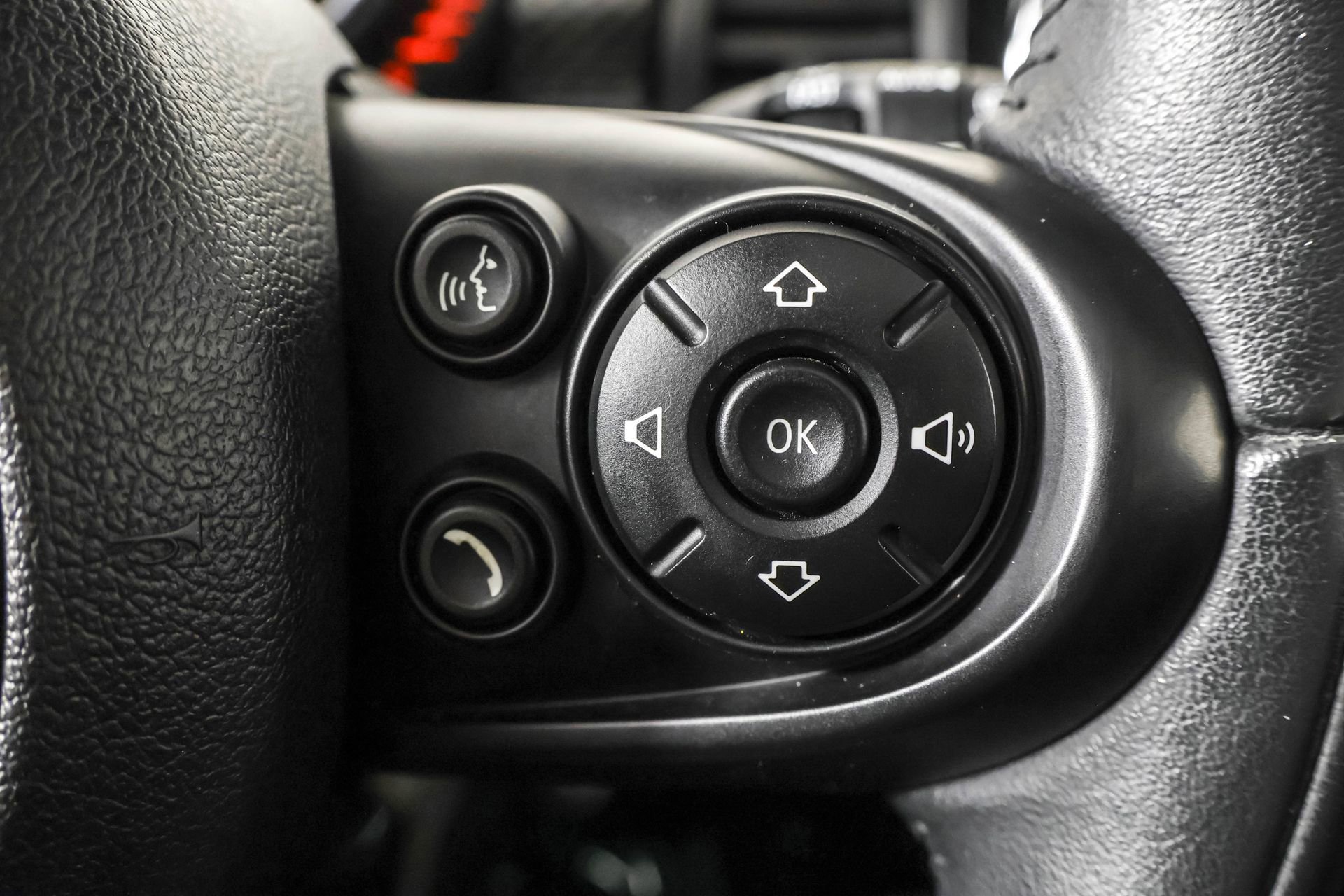 Used 2016 MINI Cooper S image 26