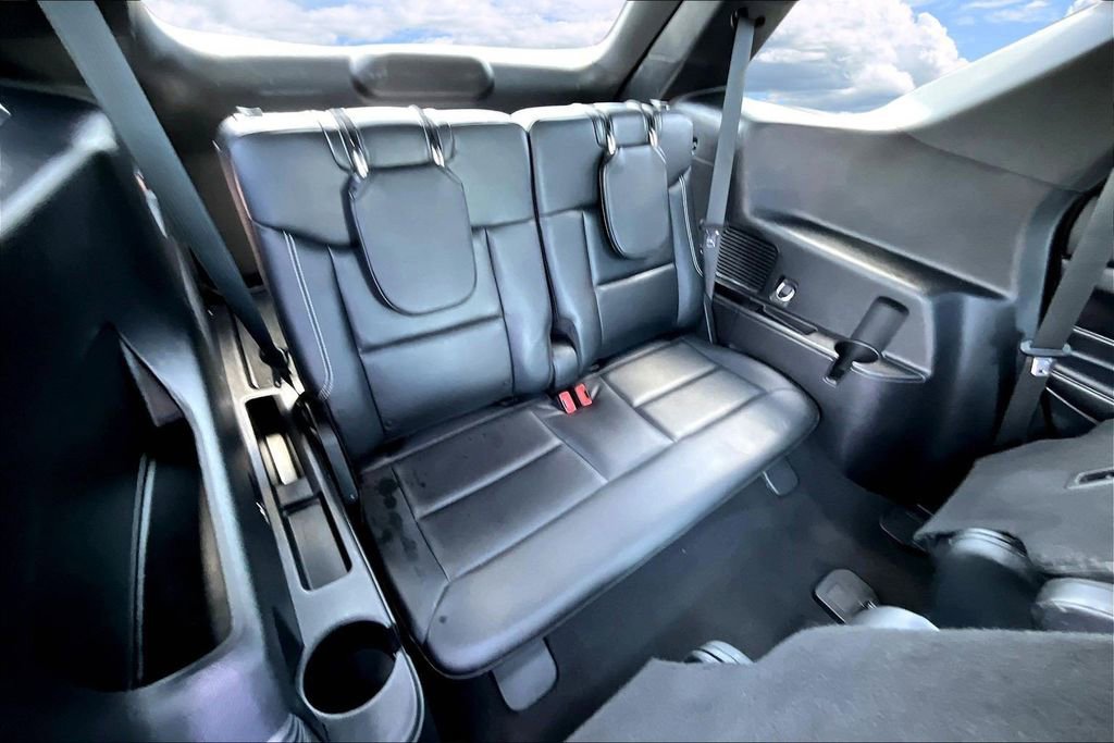 Used 2021 Ford Explorer ST w/ Equipment Group 401A image 28