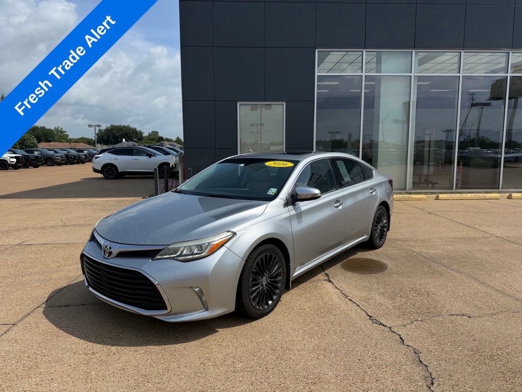 Used 2016 Toyota Avalon Touring FWD image 1