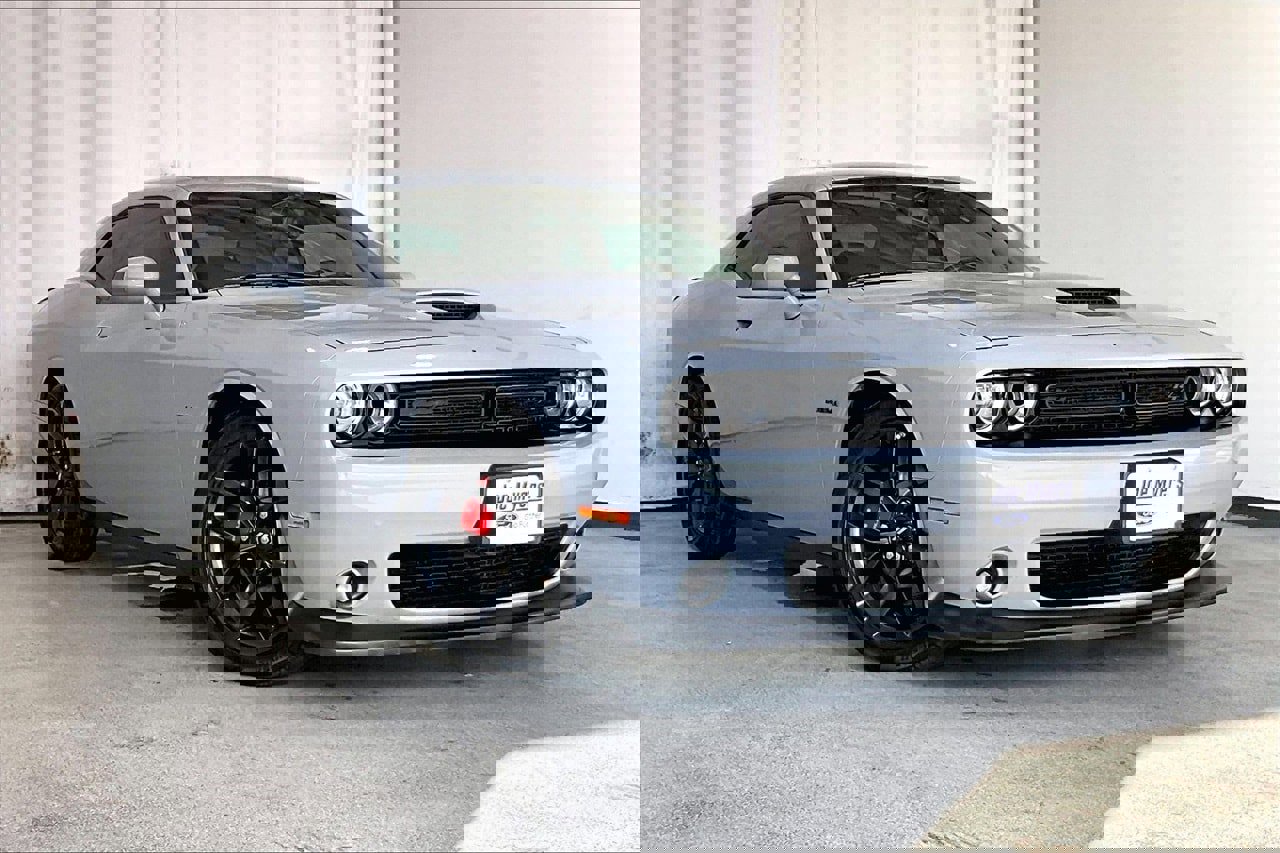Used 2022 Dodge Challenger R/T w/ Blacktop Package