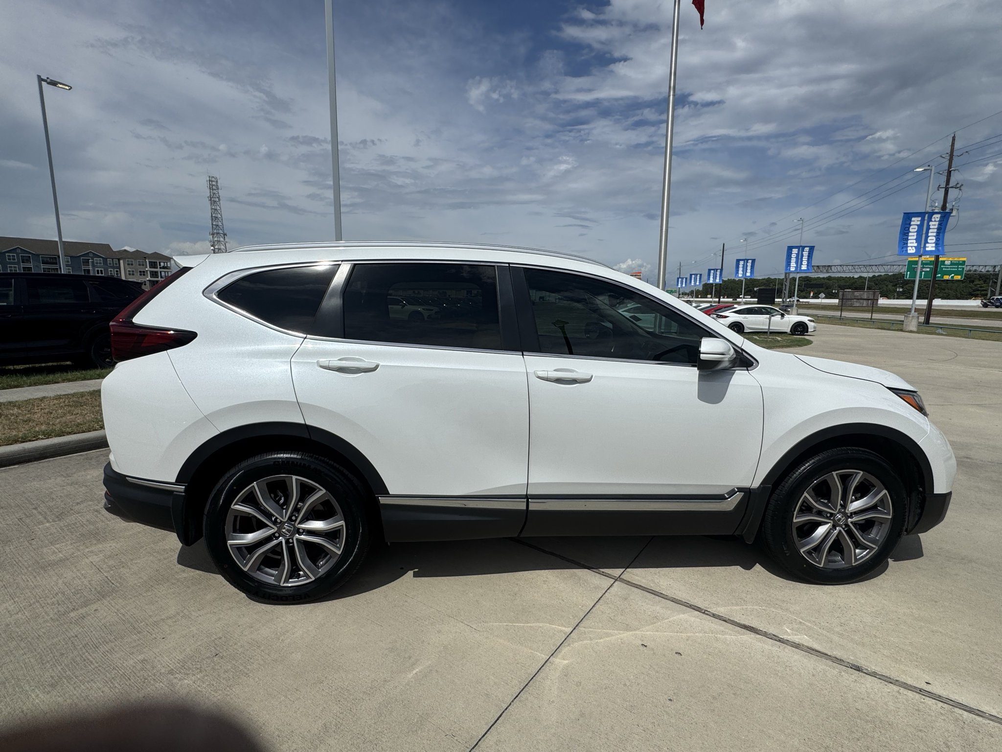Used 2021 Honda CR-V Touring image 9