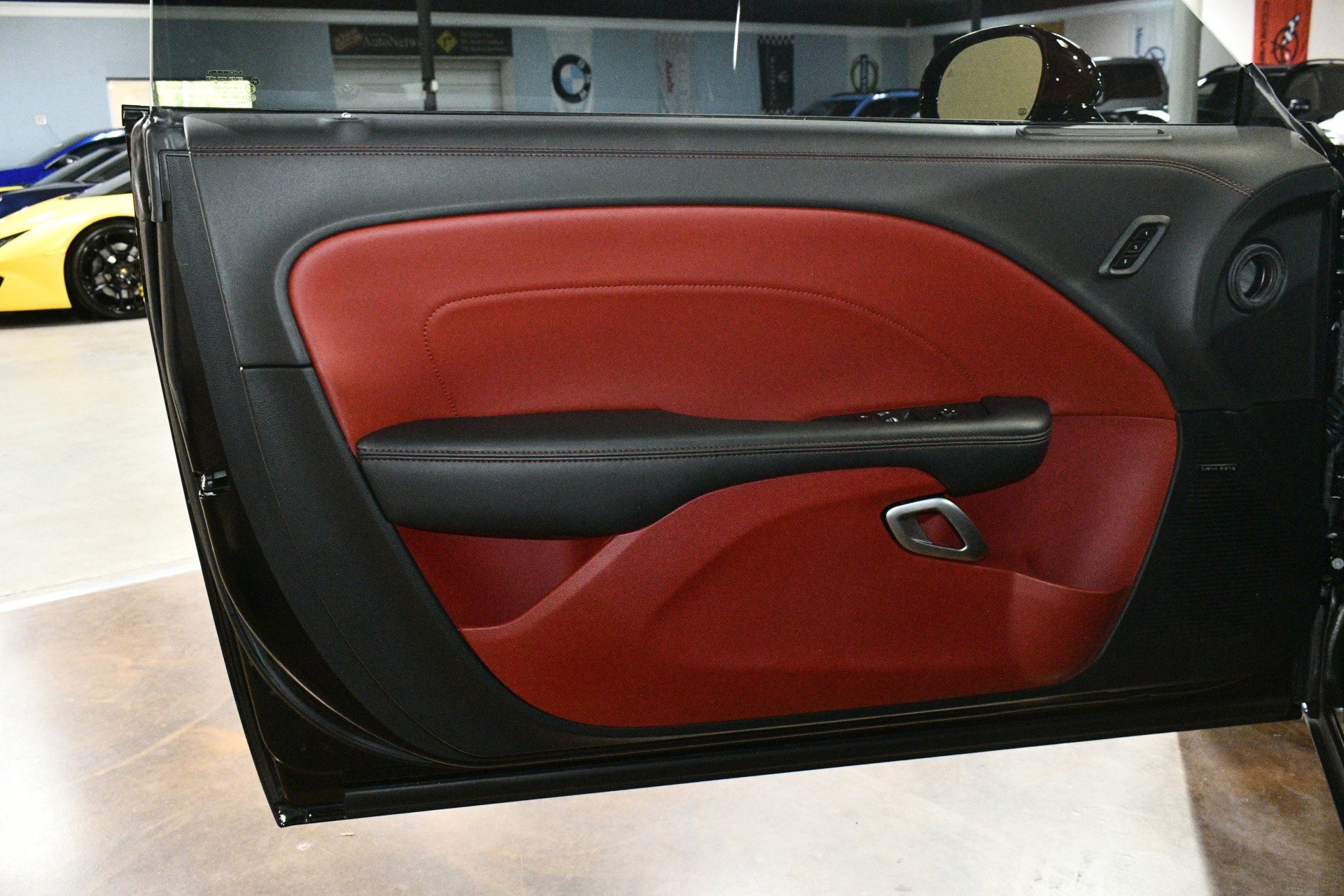 Used 2022 Dodge Challenger R/T Scat Pack RWD image 45
