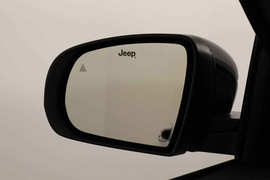 New 2026 Jeep Compass Latitude image 43