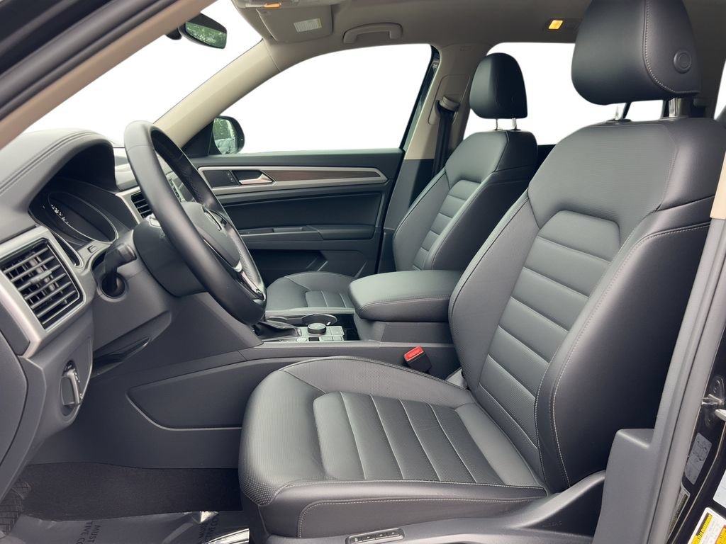 Used 2018 Volkswagen Atlas SEL AWD/4WD image 6