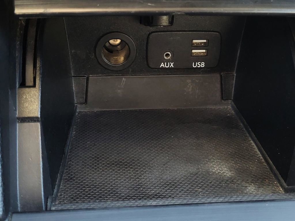 Used 2016 Subaru Outback 2.5i Limited image 28