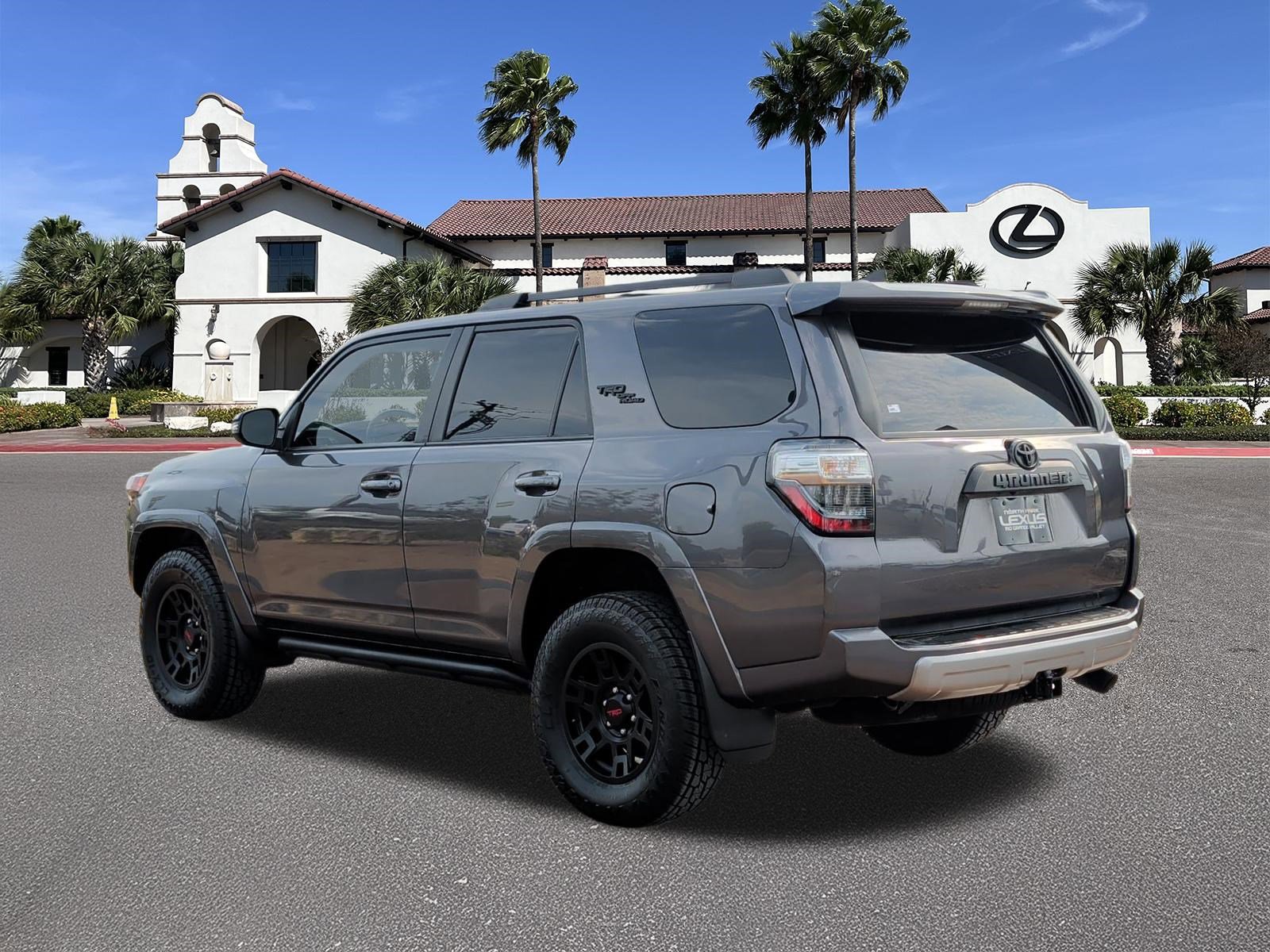Used 2023 Toyota 4Runner TRD Off-Road Premium image 4