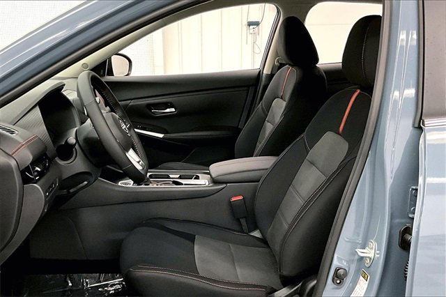 New 2025 Nissan Sentra SR image 9