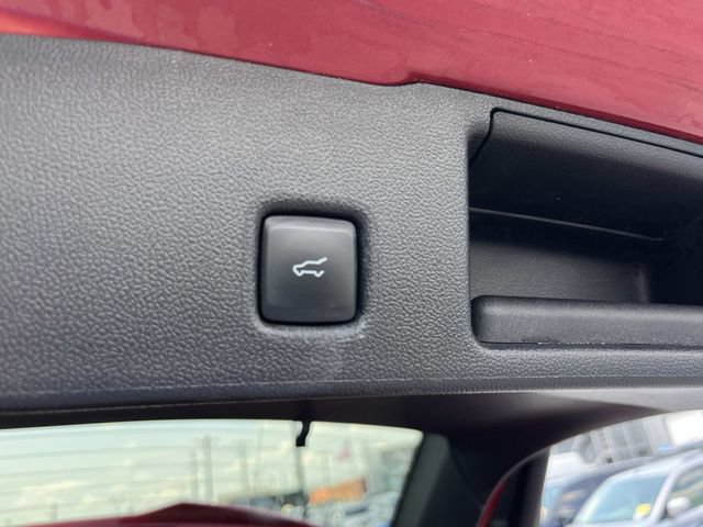 Used 2024 Ford Escape ST-Line AWD/4WD image 25