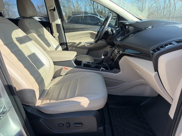 Used 2017 Ford Escape Titanium w/ Equipment Group 301A image 5
