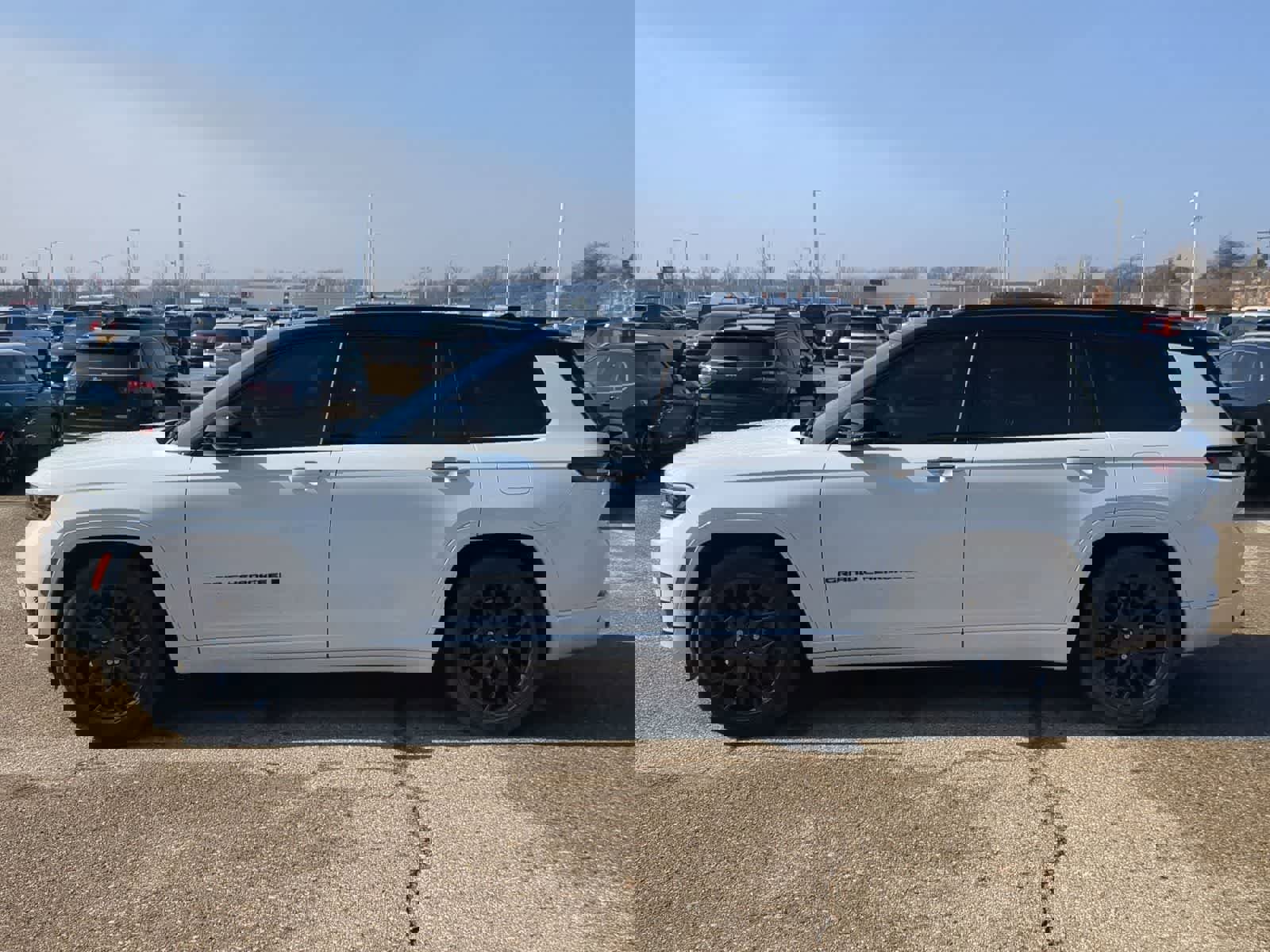 Certified 2024 Jeep Grand Cherokee L Summit w/ Advanced Protech Group IV image 11