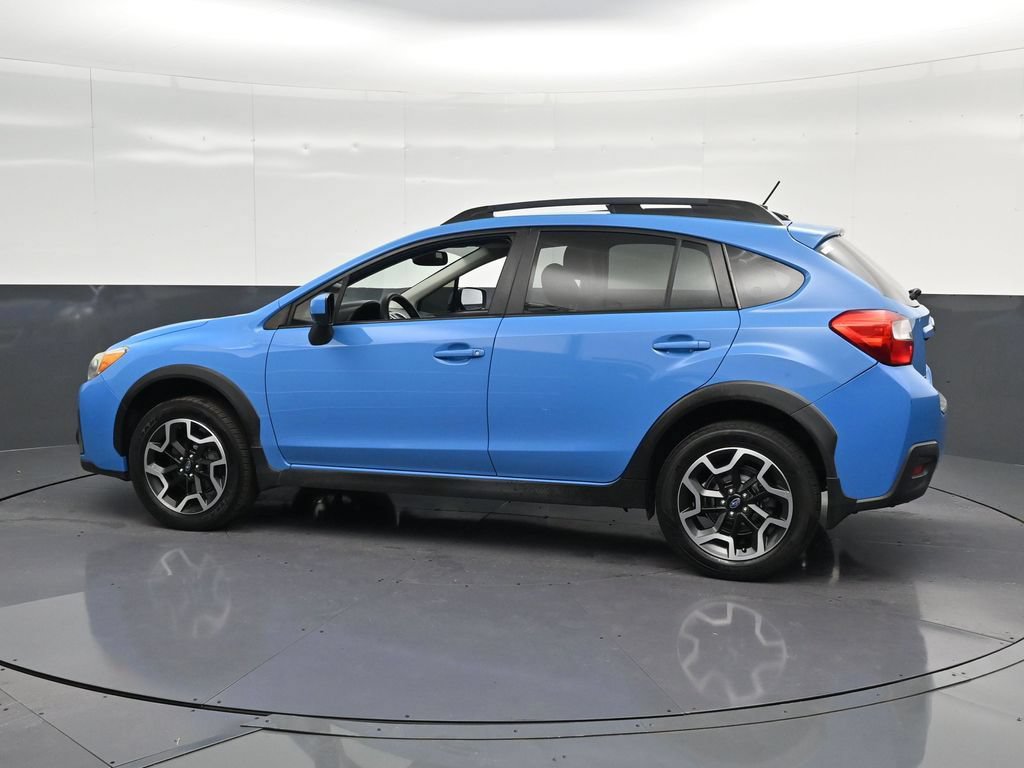 Used 2016 Subaru Crosstrek 2.0i Premium w/ Moonroof Package AWD/4WD image 8