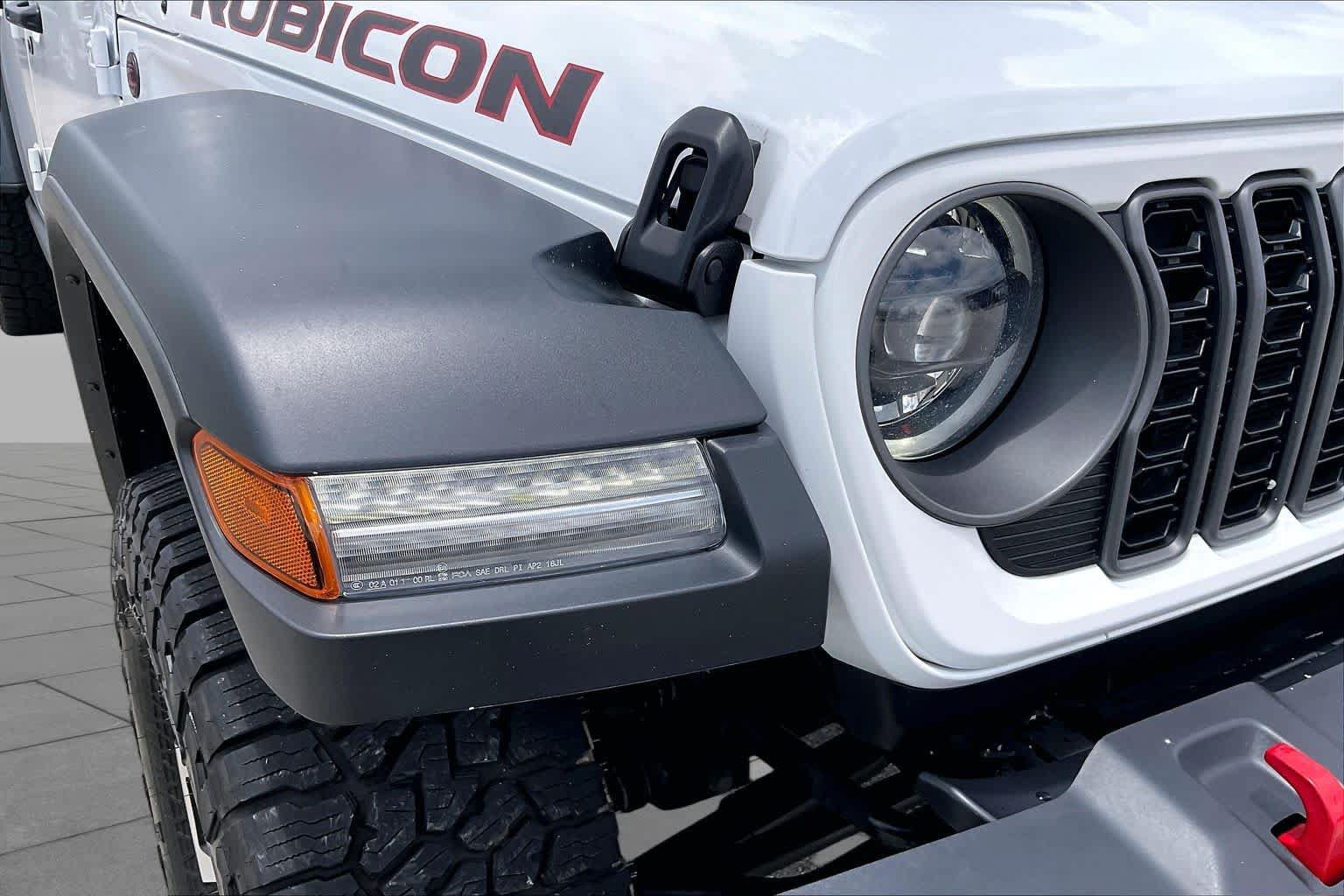 Used 2026 Jeep Gladiator Rubicon AWD/4WD image 26