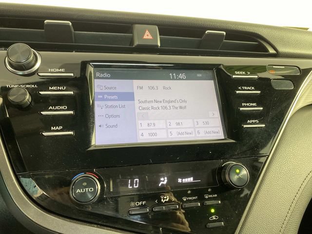 Used 2019 Toyota Camry SE FWD image 21