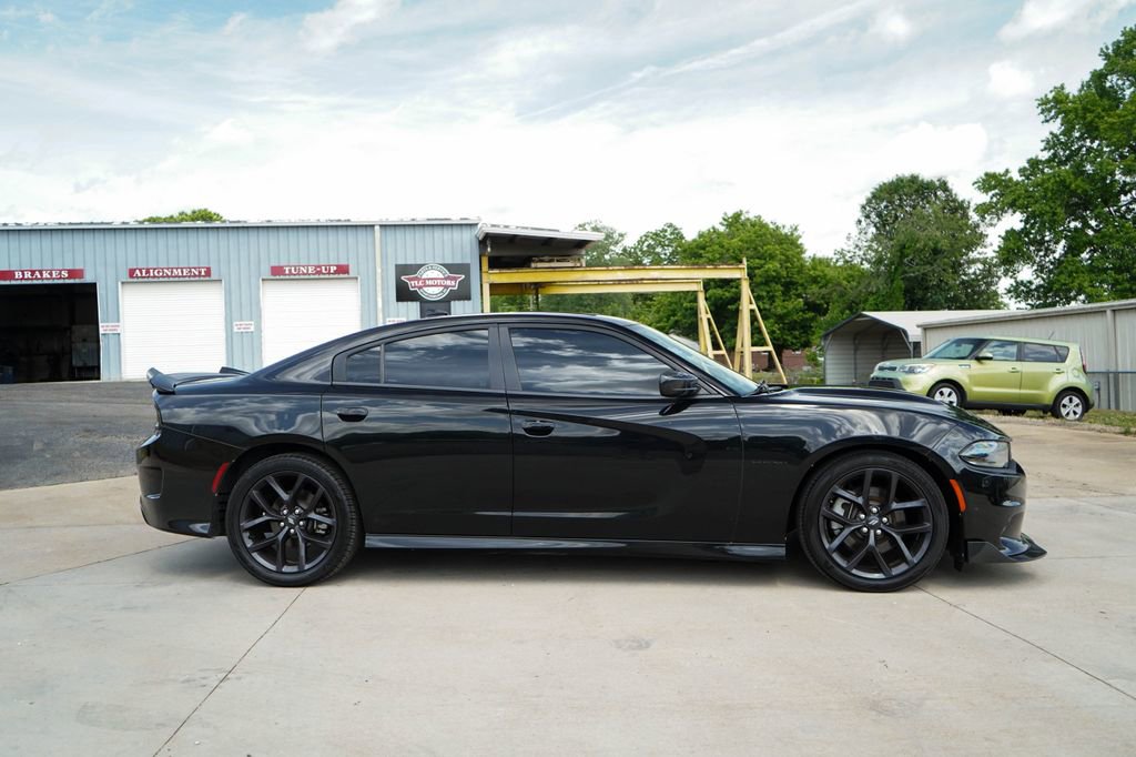 Used 2021 Dodge Charger R/T w/ Blacktop Package RWD image 3