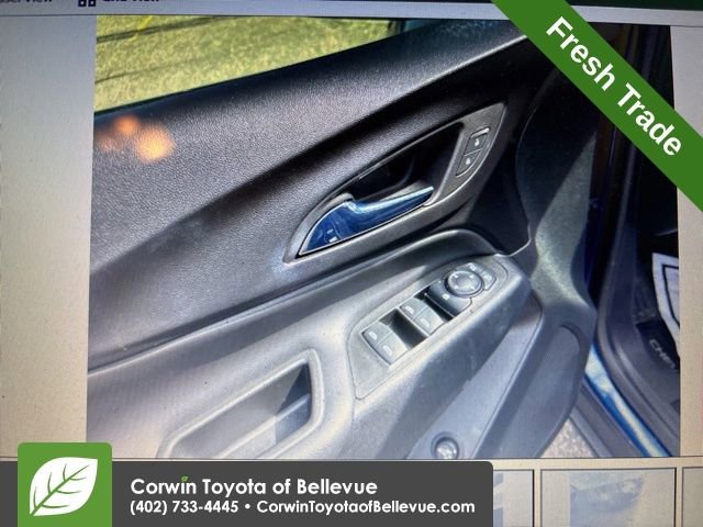 Used 2023 Chevrolet Equinox LT image 19