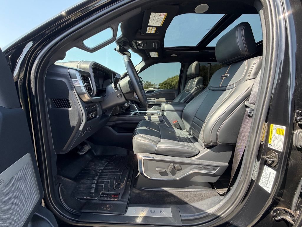 Used 2023 Ford F450 Platinum w/ FX4 Off-Road Package AWD/4WD image 2