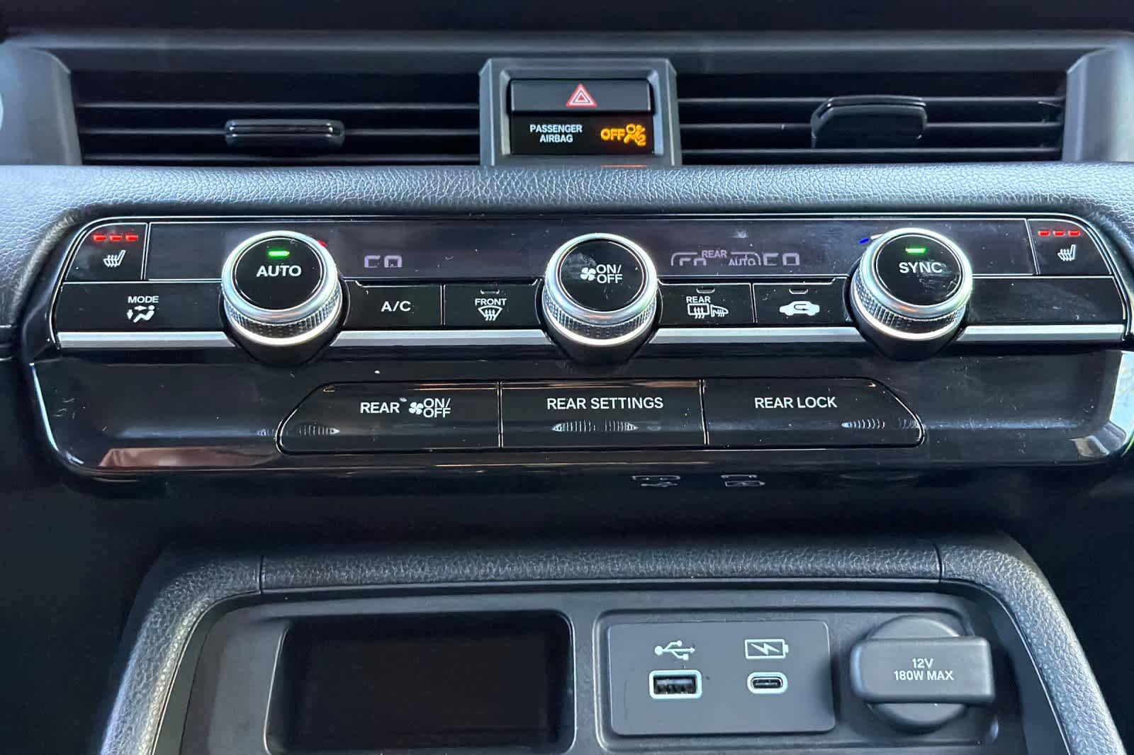 Used 2025 Honda Pilot EX-L image 23