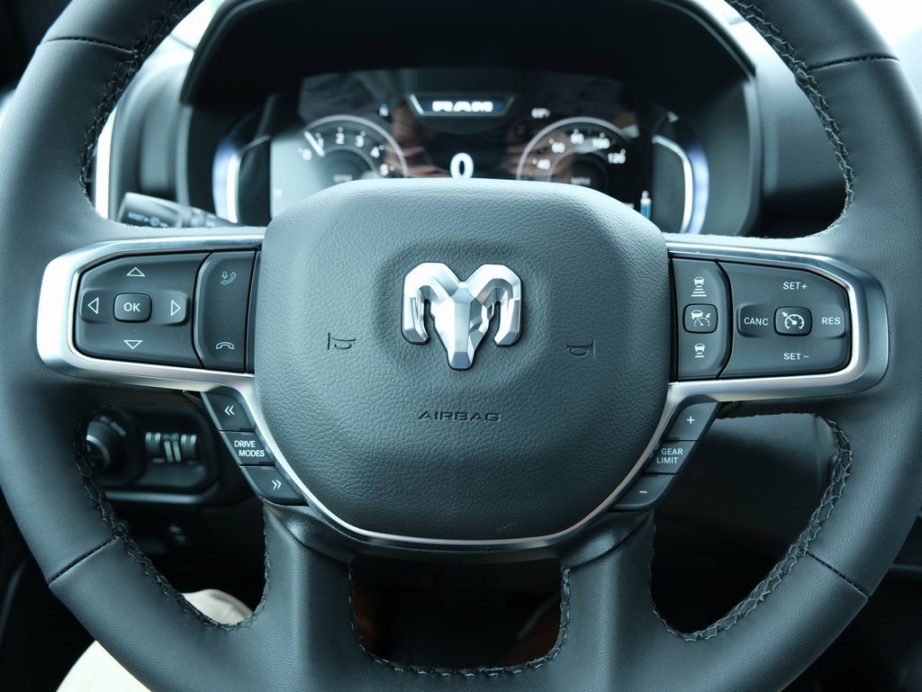 New 2026 RAM 1500 4x4 Crew Cab image 16