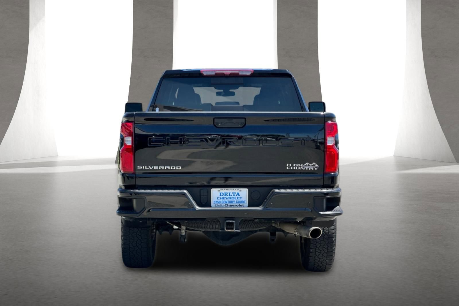 Used 2022 Chevrolet Silverado 3500 High Country AWD/4WD image 5