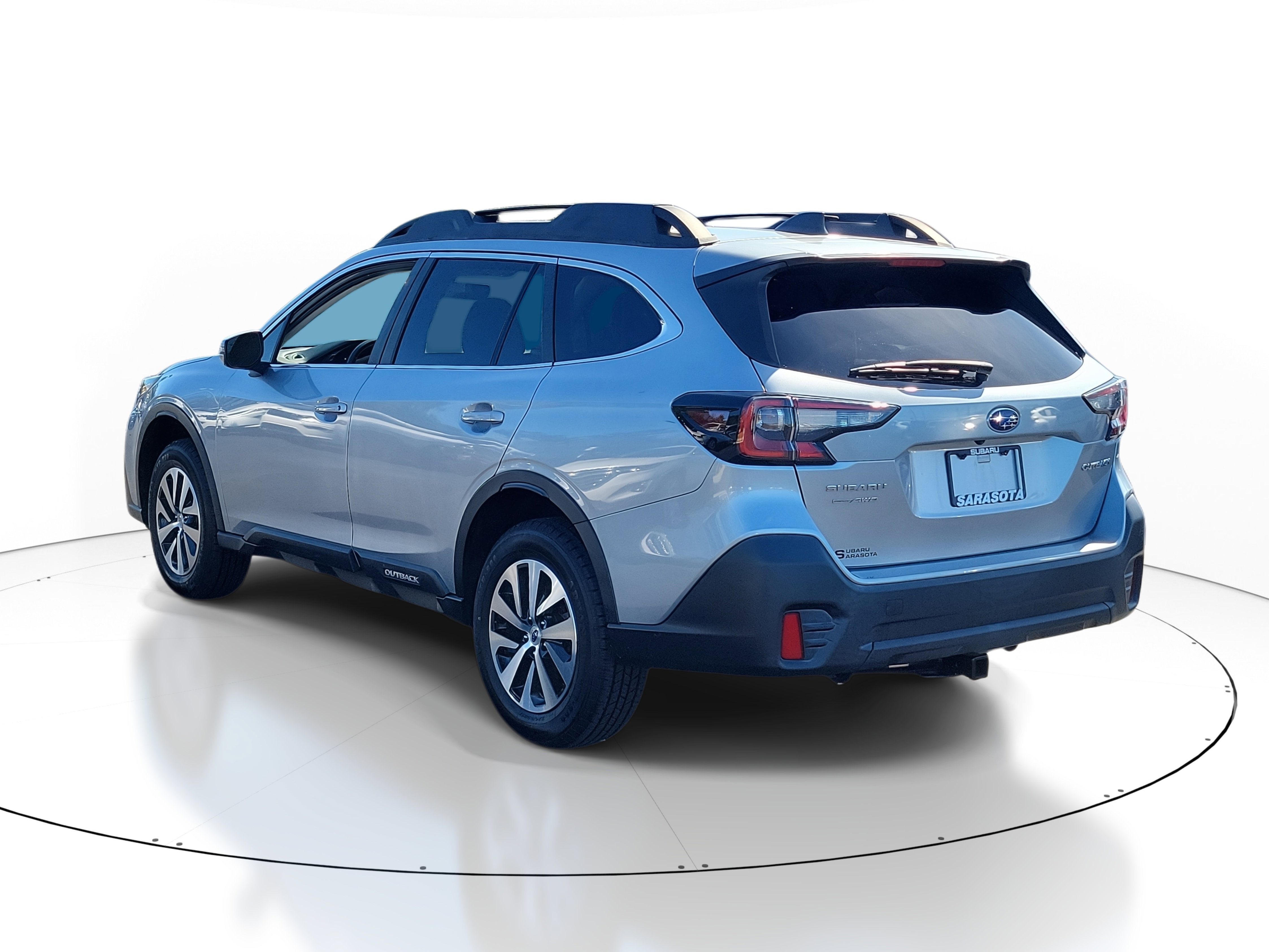 Used 2021 Subaru Outback Premium image 4