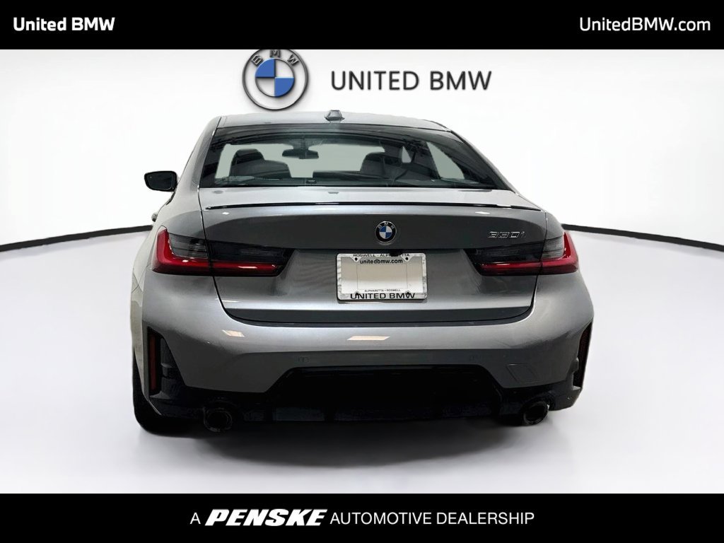 New 2026 BMW 330i Sedan w/ M Sport Package RWD image 6