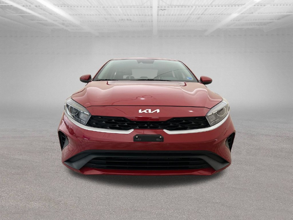 Used 2023 Kia Forte LXS FWD image 9