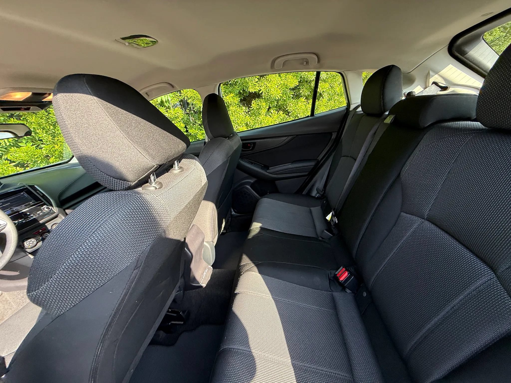 Used 2017 Subaru Impreza 2.0i AWD/4WD image 32