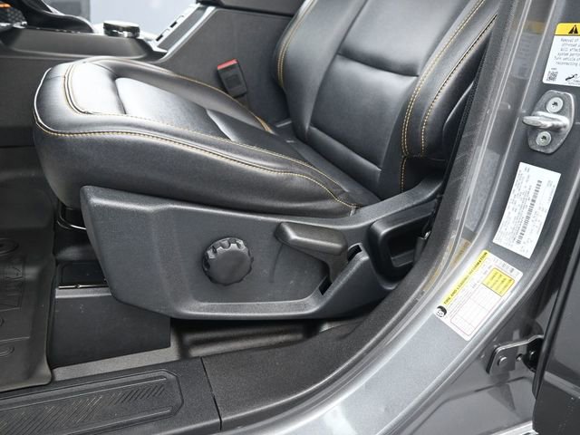 Used 2024 Ford Bronco Badlands image 18