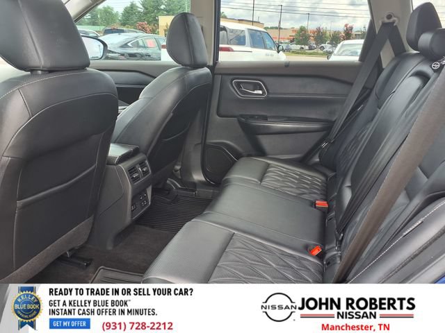 Used 2021 Nissan Rogue Platinum FWD image 8