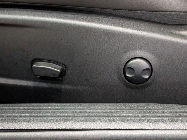 Certified 2022 Dodge Challenger R/T w/ Plus Package image 13