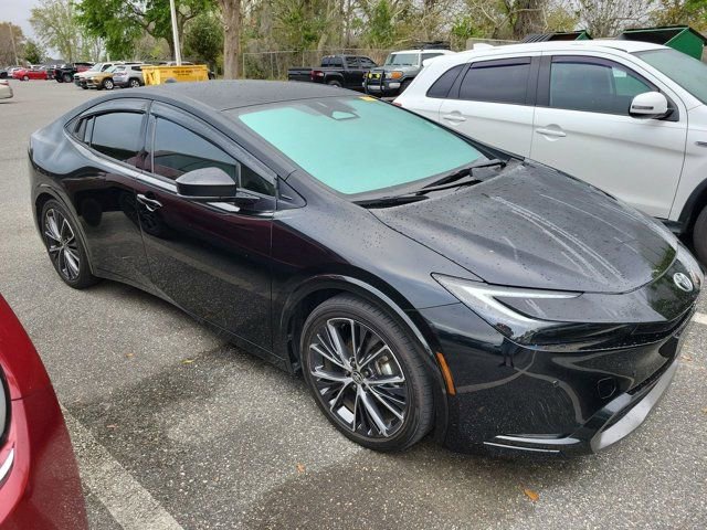 Used 2024 Toyota Prius Limited image 3