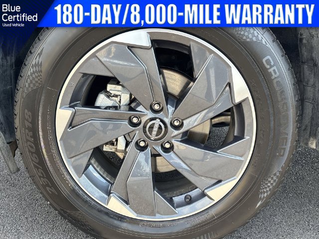 Used 2025 Nissan Rogue SV FWD image 19