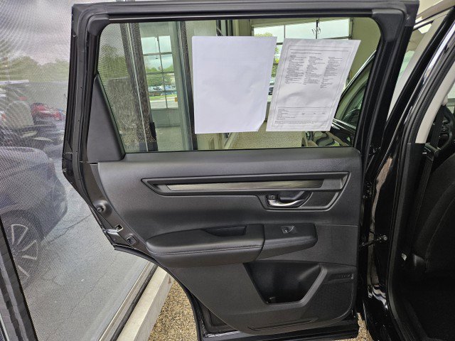 Used 2025 Honda CR-V EX image 16