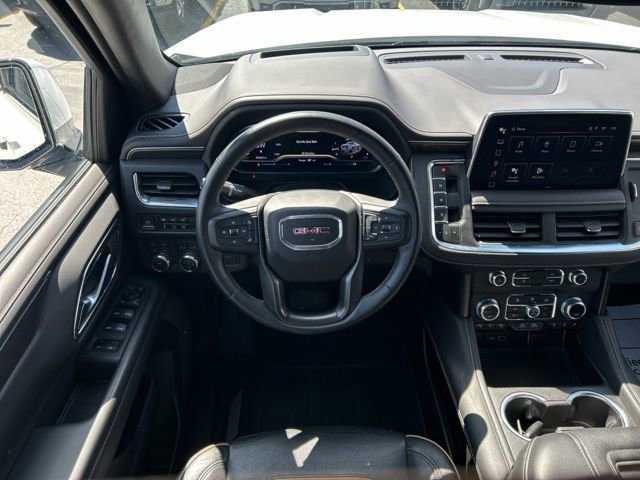 Used 2023 GMC Yukon AT4 w/ Technology Package AWD/4WD image 34
