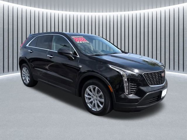 Certified 2022 Cadillac XT4 Luxury w/ Cold Weather Package FWD image 1