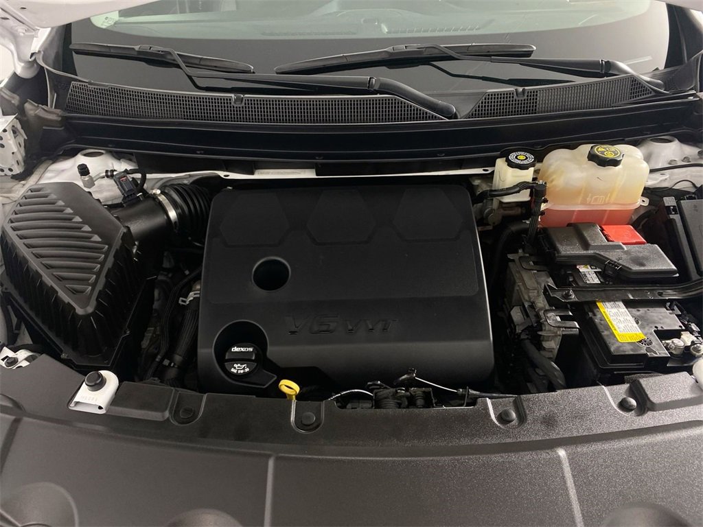 Used 2019 Chevrolet Traverse LT image 24