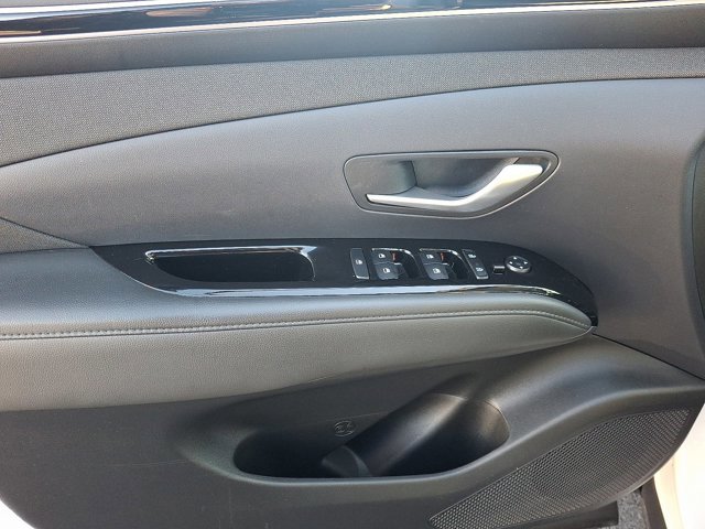 Used 2023 Hyundai Tucson SEL image 12