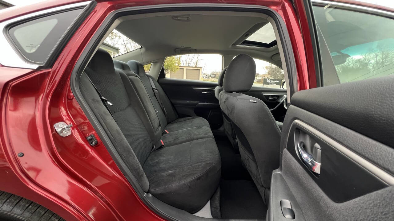 Used 2015 Nissan Altima 2.5 SV w/ Convenience Package FWD image 26