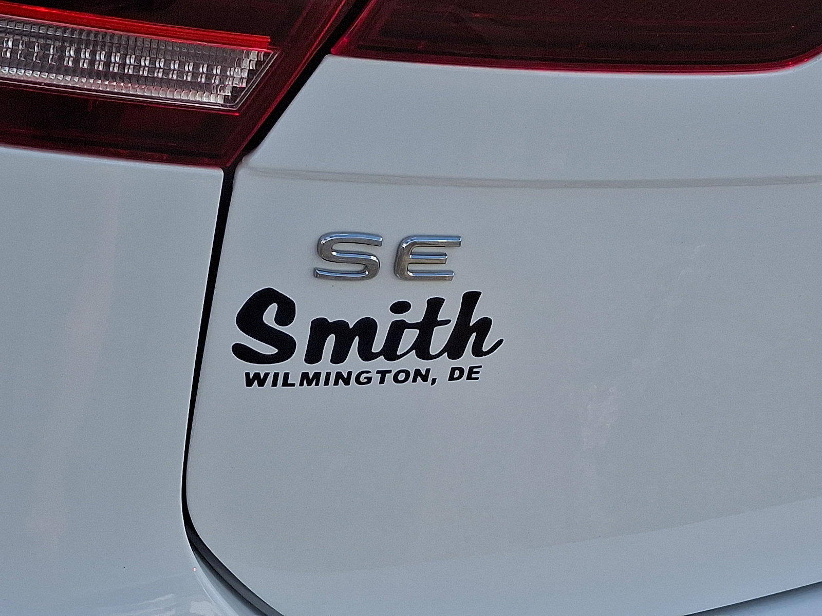 Certified 2022 Volkswagen Tiguan SE R-Line AWD/4WD image 33