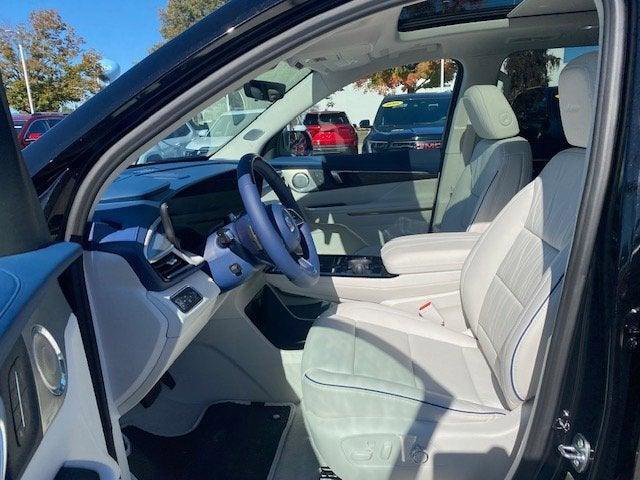 New 2026 Buick Enclave Avenir w/ Super Cruise Package image 14