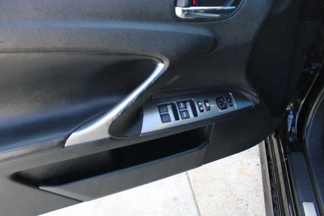 Used 2014 Lexus IS 250C w/ F-Sport Package w/as Tires RWD image 30