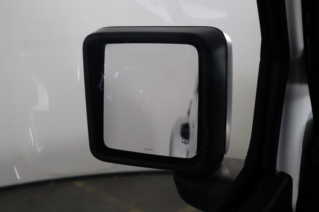 Used 2018 Jeep Wrangler Unlimited Sahara AWD/4WD image 41