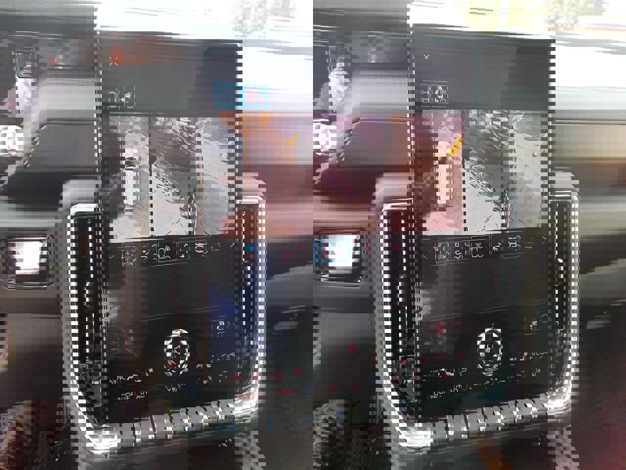 New 2026 GMC Yukon Denali w/ Denali Reserve Package image 25