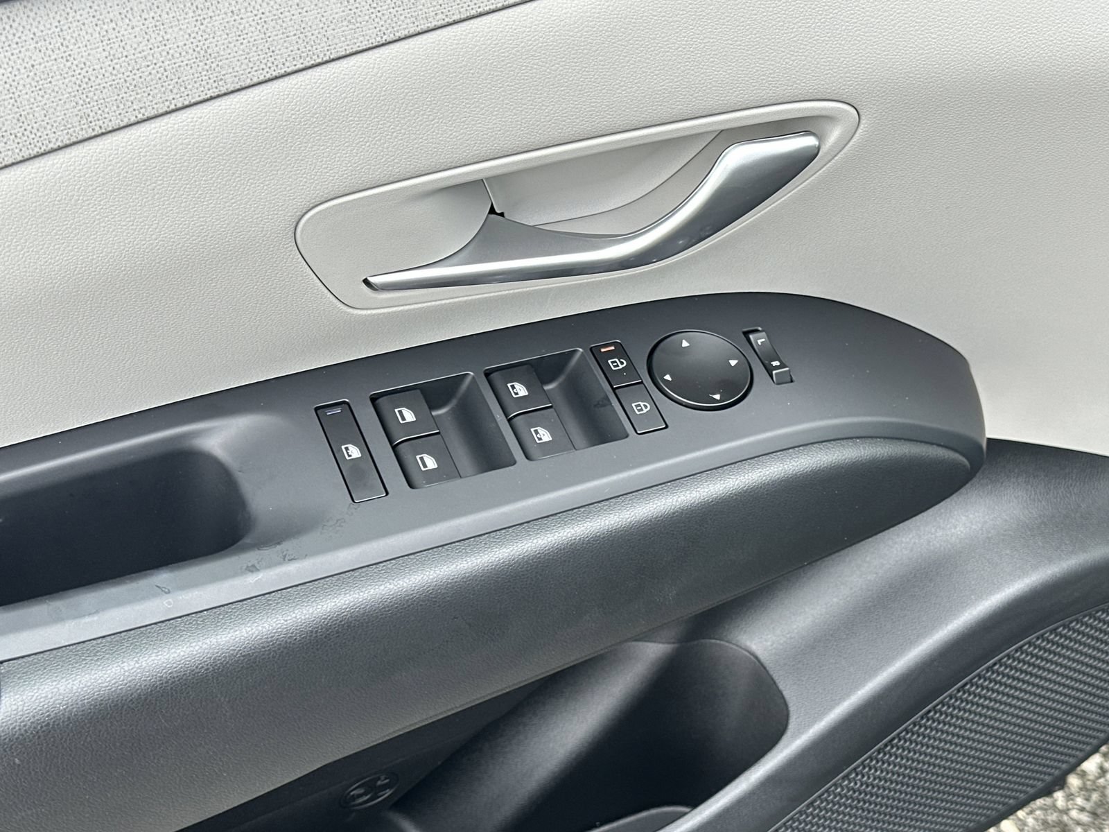New 2025 Hyundai Tucson SEL FWD image 17