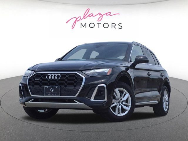 Certified 2023 Audi Q5 2.0T Premium w/ Convenience Package AWD/4WD image 1