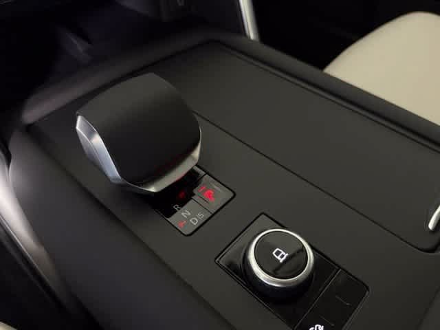 New 2026 Land Rover Discovery S AWD/4WD image 20